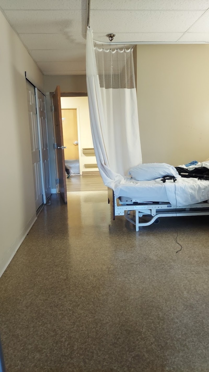 WEST SUBURBAN NURSING & REHAB CENTER nursing home in BLOOMINGDALE, IL - Photo 5 of 5