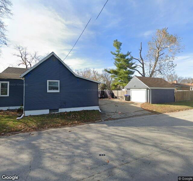 ARCADIA CARE BLOOMINGTON nursing home in BLOOMINGTON, IL - Photo 5 of 5