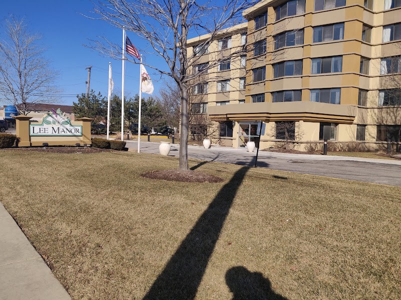 LEE MANOR nursing home in DES PLAINES, IL - Photo 4 of 5