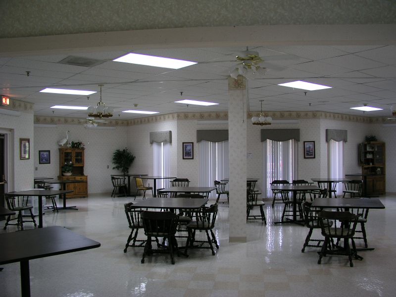 ROSE GARDEN OF PANA nursing home in PANA, IL - Photo 4 of 5
