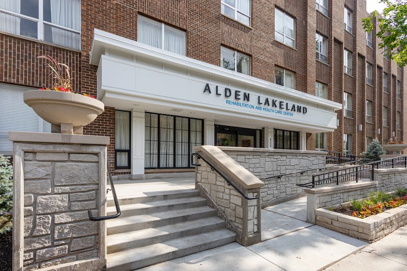 ALDEN LAKELAND REHAB & HCC nursing home in CHICAGO, IL - Photo 3 of 5