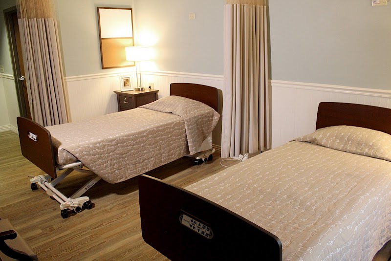 LAKESIDE HEALTH & REHAB CENTER nursing home in CARLINVILLE, IL - Photo 4 of 5