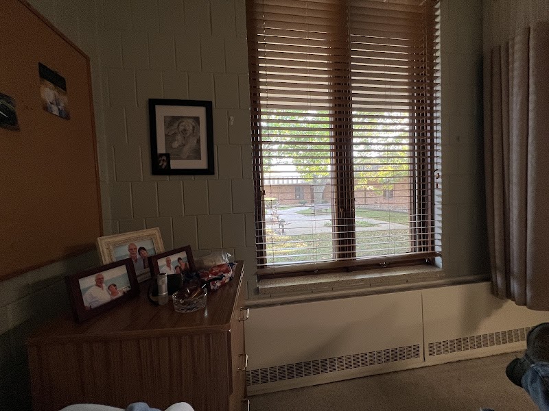 MCLEAN COUNTY NURSING HOME nursing home in NORMAL, IL - Photo 4 of 8