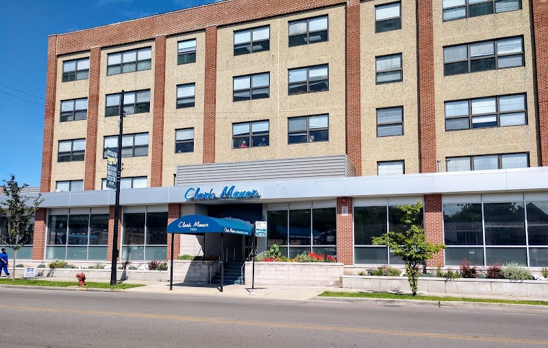 CLARK MANOR nursing home in CHICAGO, IL - Photo 3 of 5