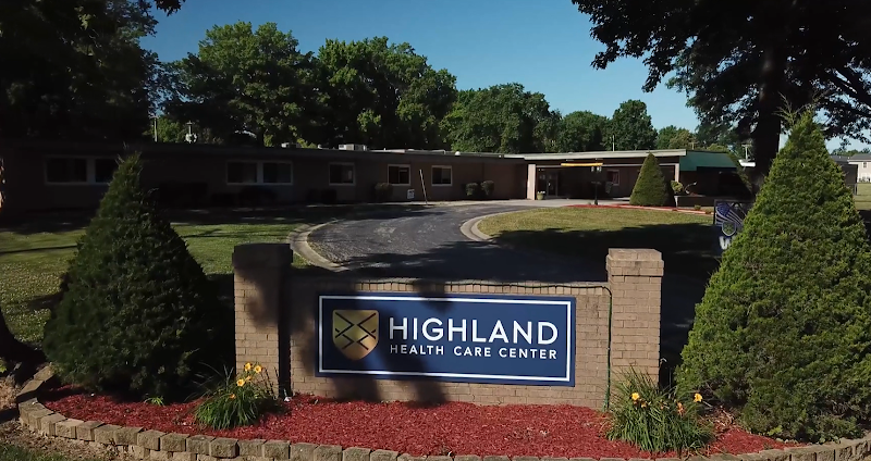 HIGHLAND HEALTH CARE CENTER nursing home in HIGHLAND, IL - Photo 5 of 5