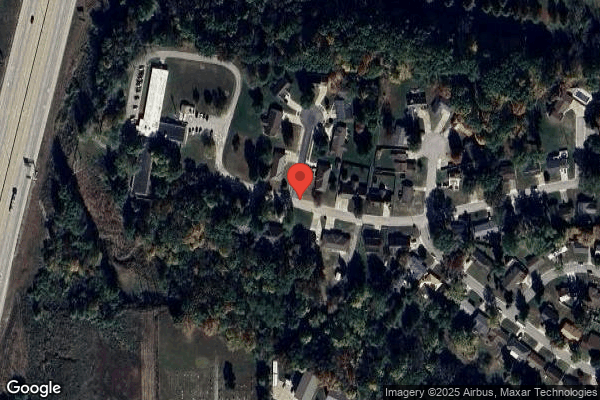 EFFINGHAM HEALTHCARE & SENIOR LIVING nursing home in EFFINGHAM, IL - Photo 1 of 5