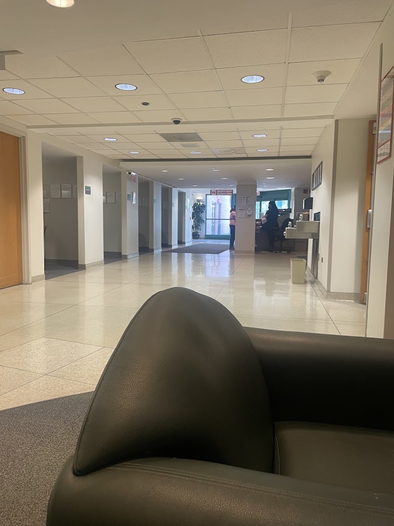 COMMUNITY FIRST MEDICAL CENTER nursing home in CHICAGO, IL - Photo 3 of 10