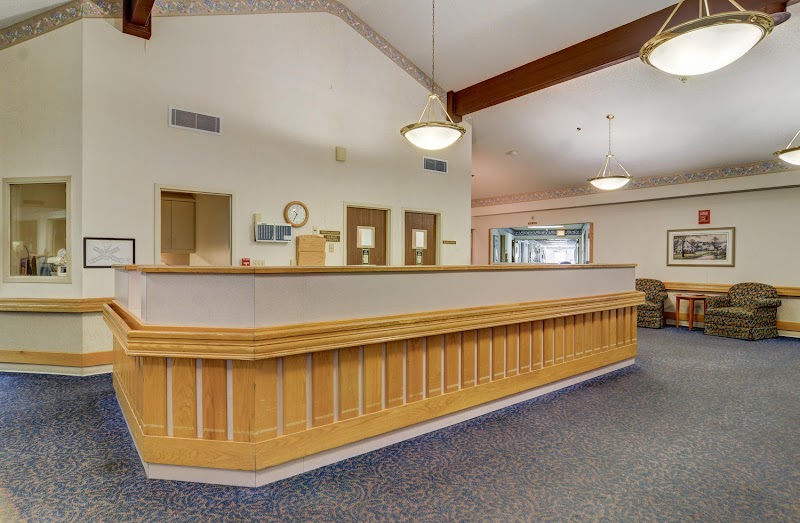 LOFT REHAB & NURSING OF CANTON nursing home in CANTON, IL - Photo 4 of 5