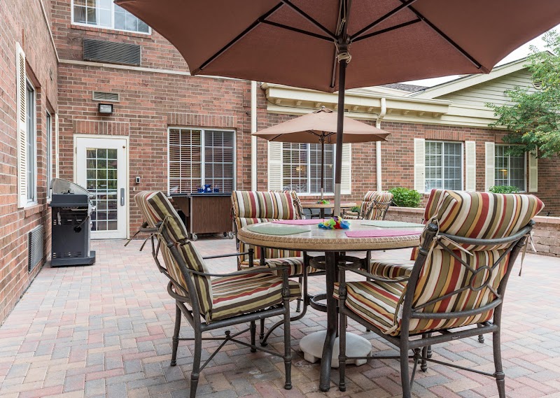 AVANTARA PALOS HEIGHTS nursing home in PALOS HEIGHTS, IL - Photo 5 of 9