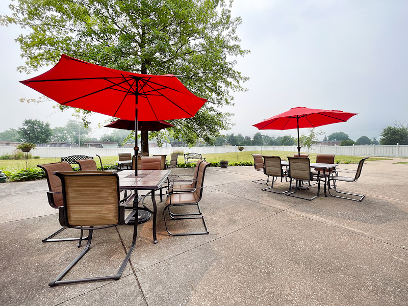 PRAIRIE MANOR NRSG & REHAB CTR nursing home in CHICAGO HEIGHTS, IL - Photo 2 of 5