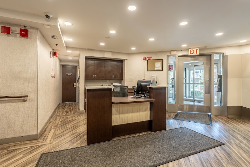 WATERFORD CARE CENTER, THE nursing home in CHICAGO, IL - Photo 5 of 5