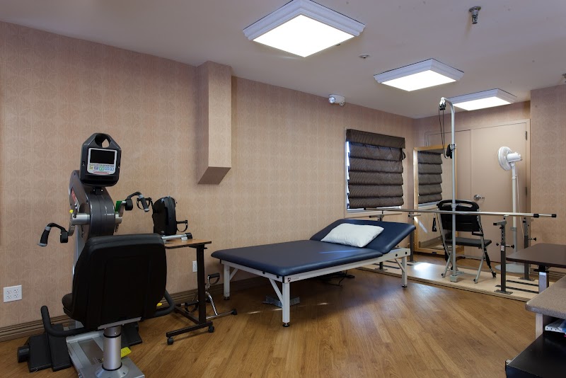 La Bella of Aurora nursing home in AURORA, IL - Photo 5 of 5