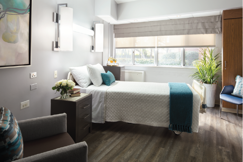 AVANTARA PARK RIDGE nursing home in PARK RIDGE, IL - Photo 2 of 10