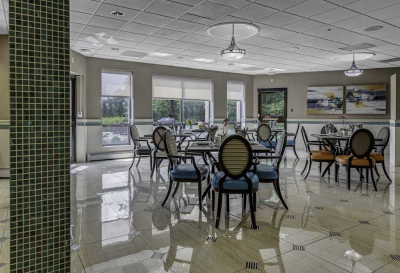 ELEVATE CARE ABINGTON nursing home in GLENVIEW, IL - Photo 5 of 10