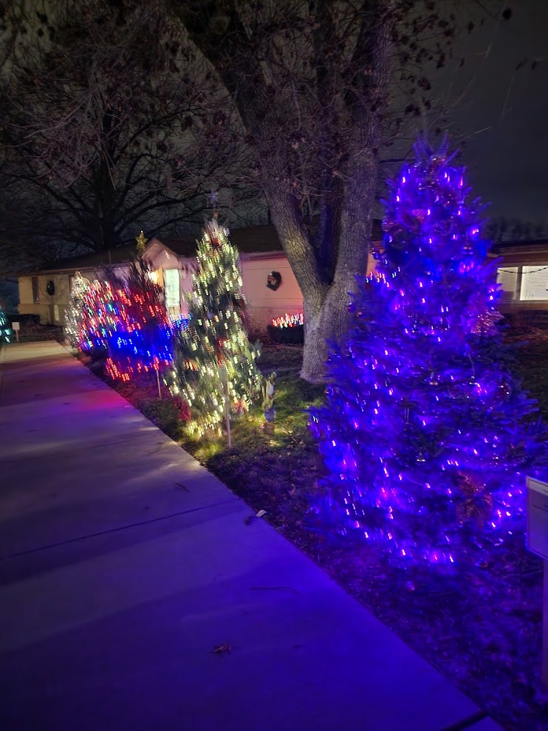 HALLMARK HEALTHCARE OF PEKIN nursing home in PEKIN, IL - Photo 4 of 5