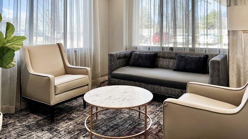 BELLA TERRA STREAMWOOD nursing home in STREAMWOOD, IL - Photo 5 of 10