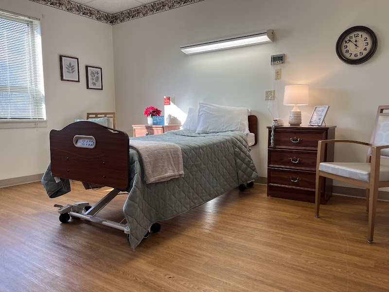 SILVIS CENTER FOR NURSING REHAB & CARE nursing home in SILVIS, IL - Photo 2 of 5
