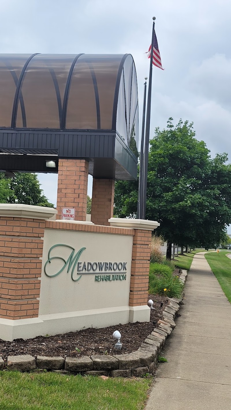 MEADOWBROOK MANOR nursing home in BOLINGBROOK, IL - Photo 3 of 5