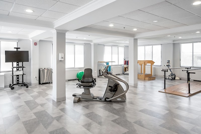 BELLA TERRA ELMHURST nursing home in ELMHURST, IL - Photo 3 of 5