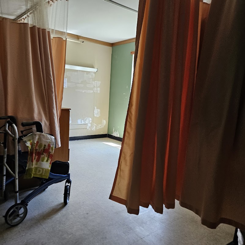 MOMENCE MEADOWS NURSING & REHAB nursing home in MOMENCE, IL - Photo 3 of 5