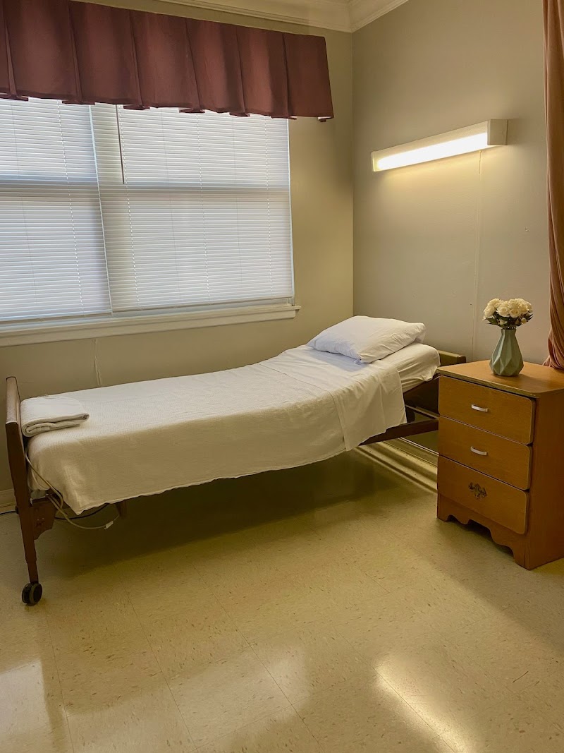 OAK PARK OASIS nursing home in OAK PARK, IL - Photo 4 of 5