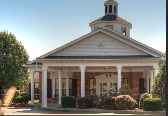 Nexus at Columbia nursing home in COLUMBIA, IL - Photo 3 of 5