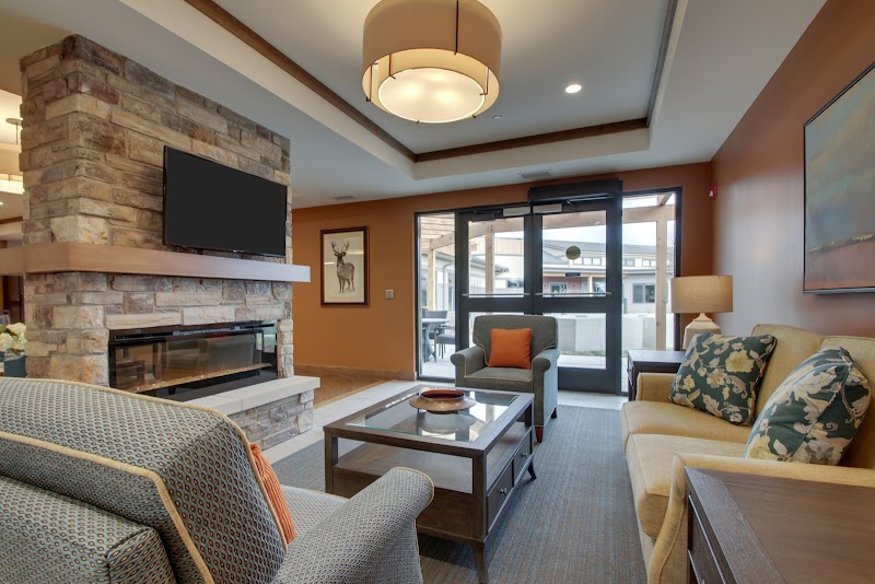 ST CLARA'S REHAB & SENIOR CARE nursing home in LINCOLN, IL - Photo 4 of 5