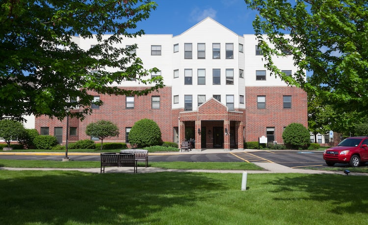 ADDOLORATA VILLA nursing home in WHEELING, IL - Photo 2 of 10