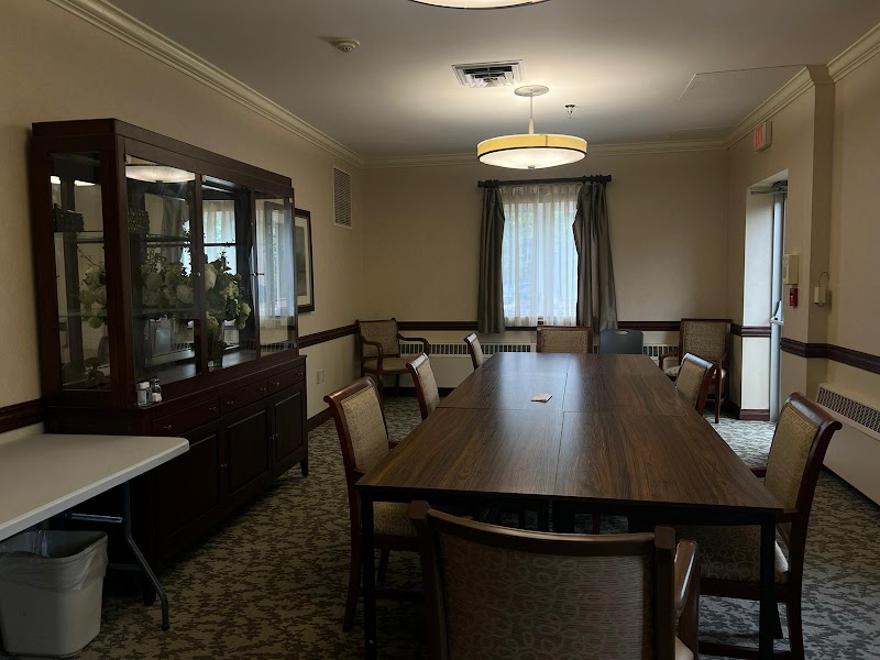 ARC AT NORMAL nursing home in NORMAL, IL - Photo 4 of 5