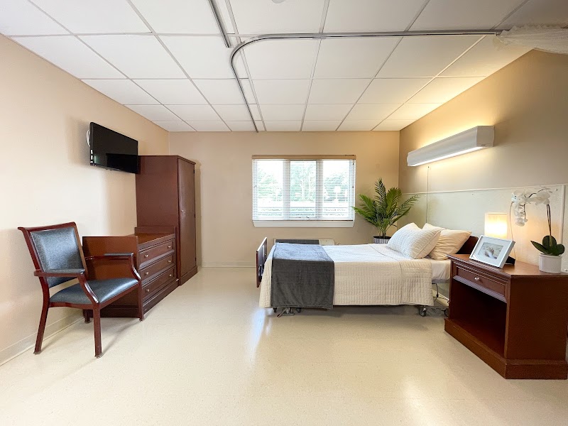 LAKEWOOD NRSG & REHAB CENTER nursing home in PLAINFIELD, IL - Photo 2 of 5