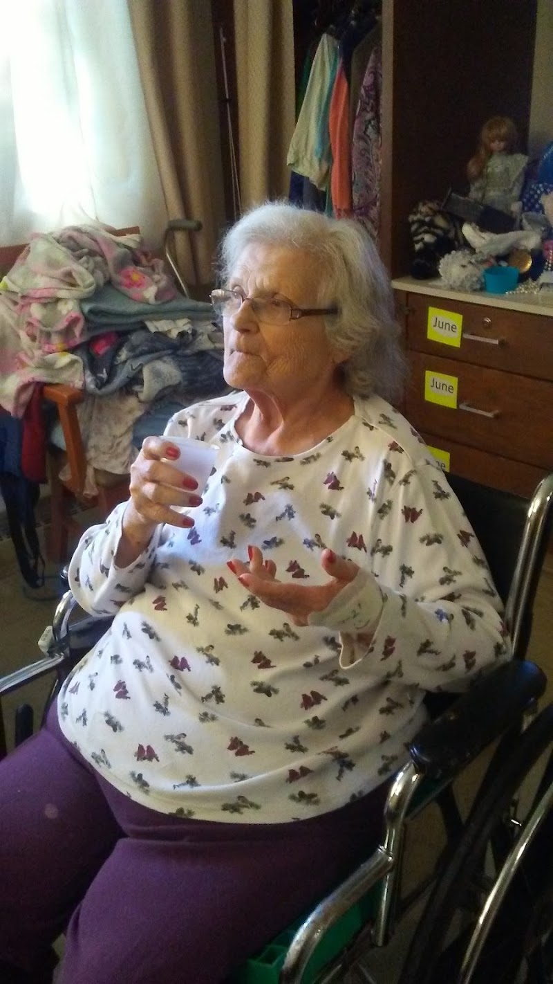 RIVER BLUFF NURSING HOME nursing home in ROCKFORD, IL - Photo 4 of 5