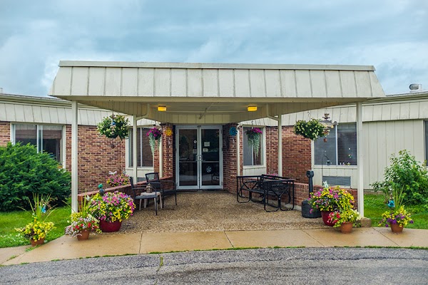 SUNRISE SKILLED NUR & REHAB nursing home in VIRDEN, IL - Photo 1 of 5