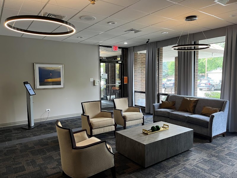 TOWER HILL HEALTHCARE CENTER nursing home in SOUTH ELGIN, IL - Photo 4 of 5