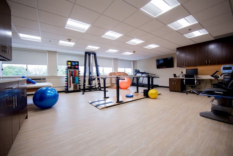 PEARL OF EVANSTON,THE nursing home in EVANSTON, IL - Photo 4 of 5