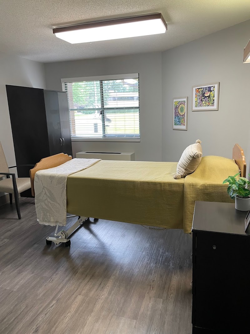 PEARL OF ELGIN, THE nursing home in ELGIN, IL - Photo 2 of 10