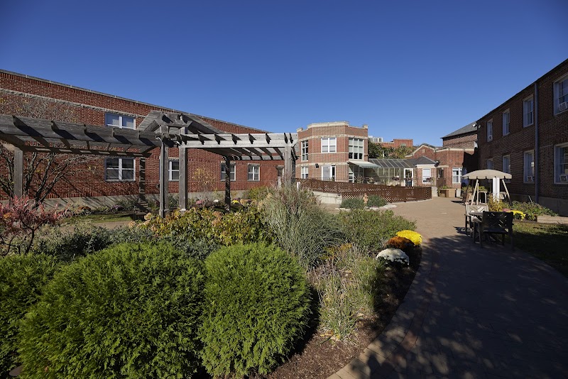 BRITISH HOME, THE nursing home in BROOKFIELD, IL - Photo 2 of 7