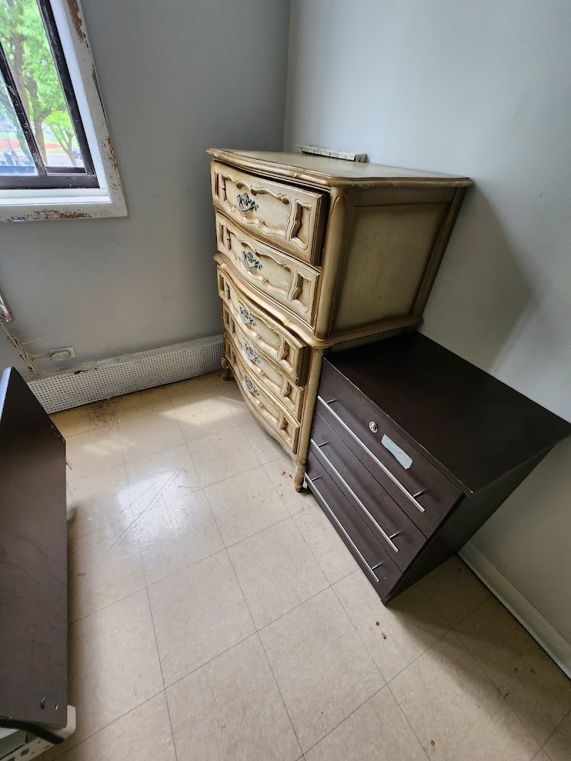 KENSINGTON PLACE NRSG & REHAB nursing home in CHICAGO, IL - Photo 3 of 5