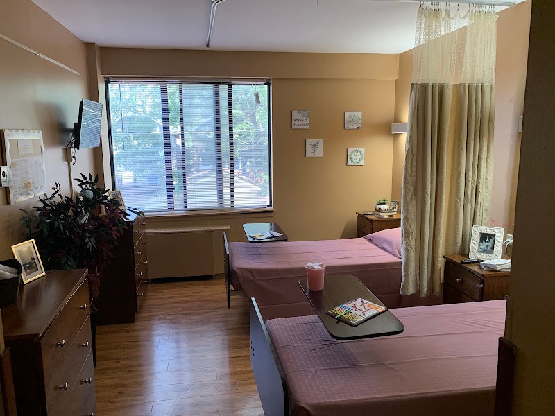 AUSTIN OASIS, THE nursing home in CHICAGO, IL - Photo 2 of 5