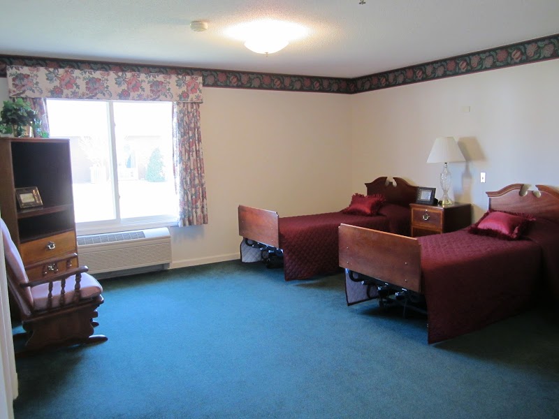 PITTSFIELD MANOR nursing home in PITTSFIELD, IL - Photo 4 of 5