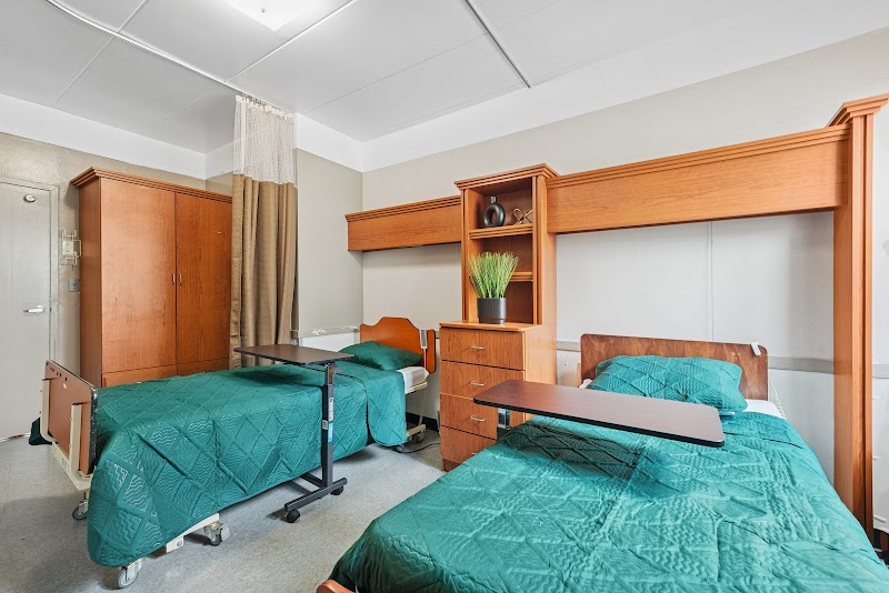 PARK RIDGE HEALTHCARE CENTER nursing home in PARK RIDGE, IL - Photo 5 of 10