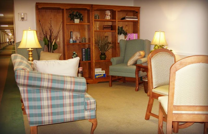 PARKWAY MANOR nursing home in MARION, IL - Photo 4 of 10