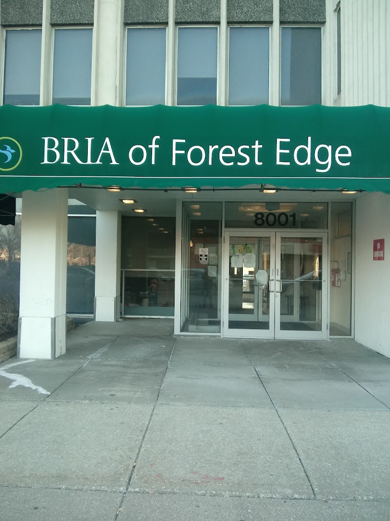 BRIA OF FOREST EDGE nursing home in CHICAGO, IL - Photo 4 of 5