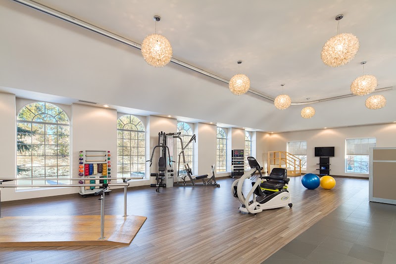 AVANTARA LONG GROVE nursing home in LONG GROVE, IL - Photo 2 of 10