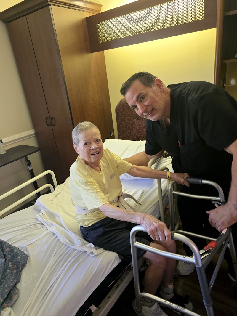 MEADOWBROOK MANOR - NAPERVILLE nursing home in NAPERVILLE, IL - Photo 5 of 5