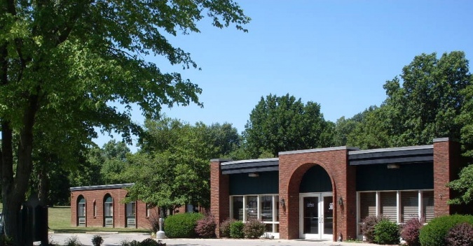 EVERCARE OF LEBANON nursing home in LEBANON, IL - Photo 2 of 5