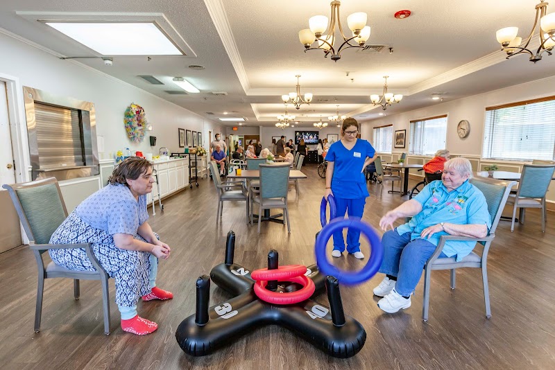 DIXON REHAB & HCC nursing home in DIXON, IL - Photo 2 of 5