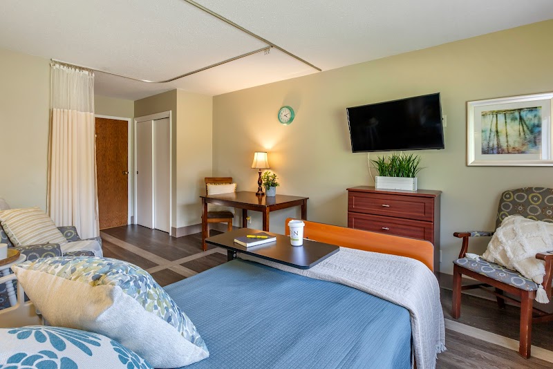 DIXON REHAB & HCC nursing home in DIXON, IL - Photo 5 of 5