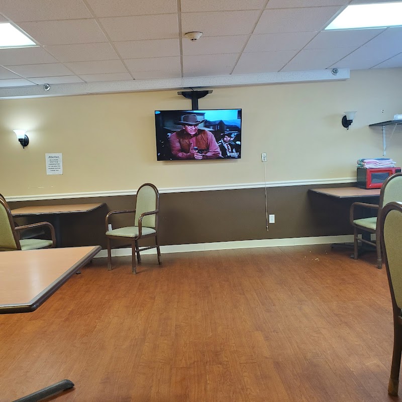 AMBERWOOD CARE CENTRE nursing home in ROCKFORD, IL - Photo 4 of 5