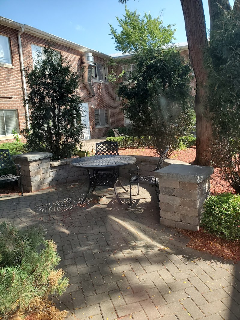 AMBERWOOD CARE CENTRE nursing home in ROCKFORD, IL - Photo 5 of 5