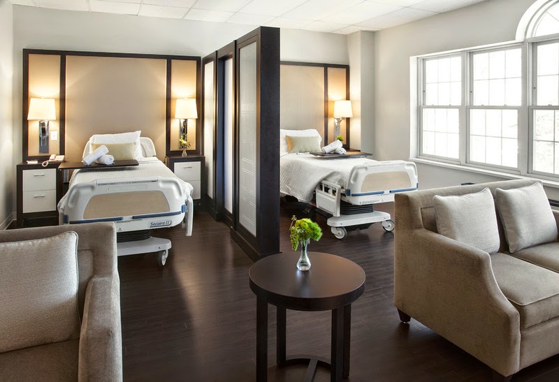 WARREN BARR NORTH SHORE nursing home in HIGHLAND PARK, IL - Photo 3 of 5